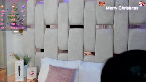 Miia Schwarz  online show from December 11, 10:27 pm