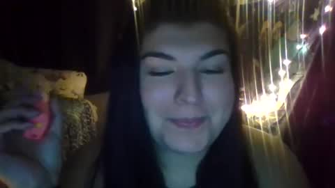 mamimeows online show from December 8, 10:19 am