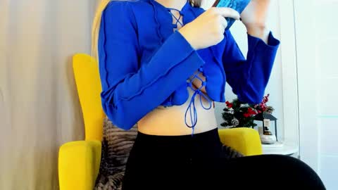 miissblonde online show from January 19, 3:57 am