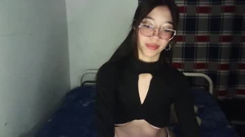 Mikhaela online show from November 17, 5:30 am