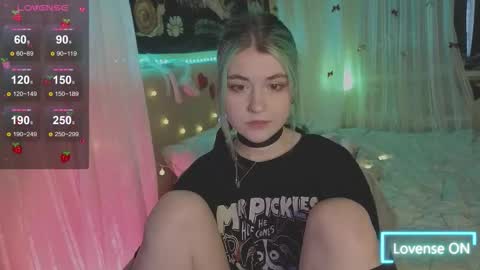 Miko online show from February 7, 1:48 pm