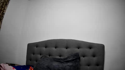 Mikyloveu online show from December 12, 4:43 pm