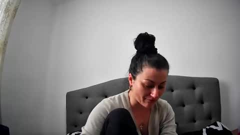 Mikyloveu online show from March 12, 2:12 pm