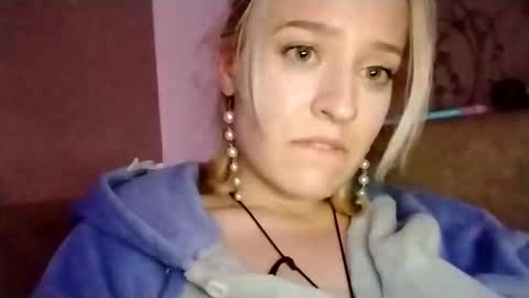 Mila 420 online show from October 3, 10:04 pm