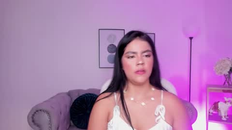 mila_blaze online show from November 2, 2:59 am