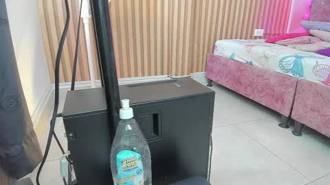 mila_grace_ online show from November 17, 6:19 pm