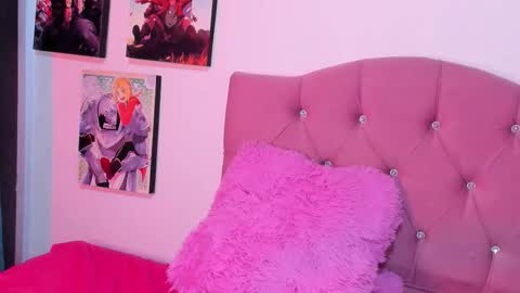 Snapshot of mila_nixon01 chatting on September 22, 6:28 pm MILA  online show from September 22, 6:28 pm