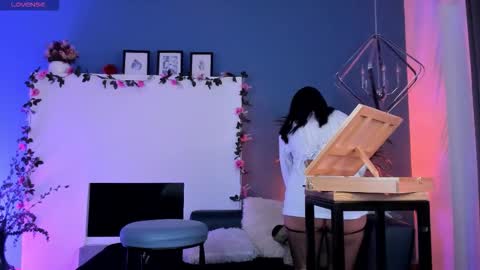 Mila online show from February 24, 11:53 am