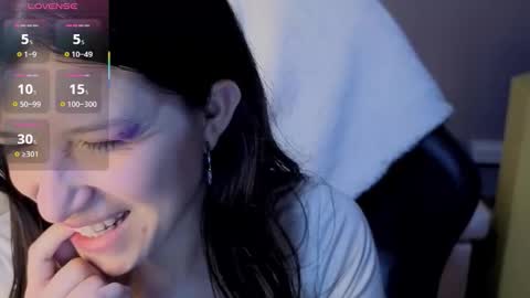 mila_t online show from February 26, 3:05 am