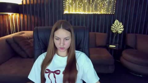 Milla online show from June 28, 6:03 pm