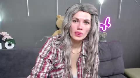 Milaloona online show from March 26, 8:05 am