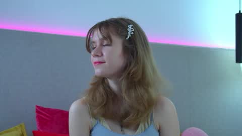 Mila online show from April 9, 6:52 am