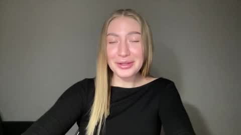 Milana online show from January 19, 9:02 pm