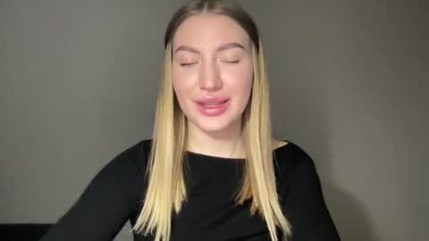 Milana online show from January 22, 11:01 am