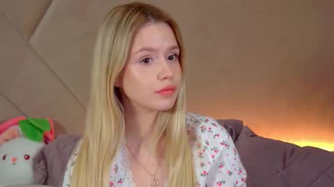 MilanaBalmain online show from February 4, 4:10 pm