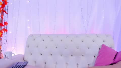 Sexy Mila  online show from October 31, 1:04 pm