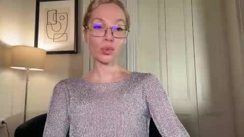 Mila online show from February 27, 3:56 pm