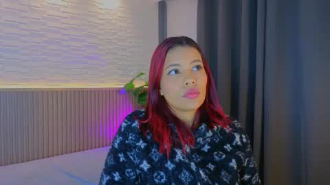 milena_lawson online show from October 1, 11:48 am