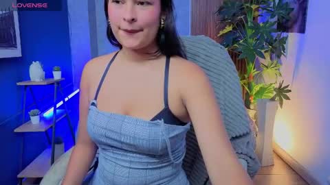 Milenka   online show from May 9, 9:06 pm