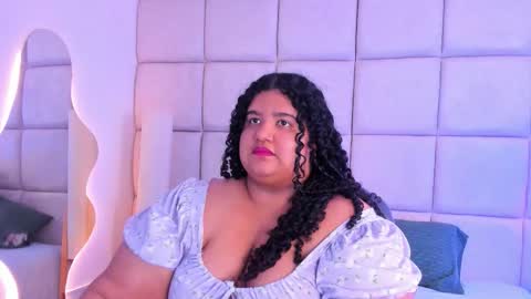 Miley online show from November 11, 8:06 pm