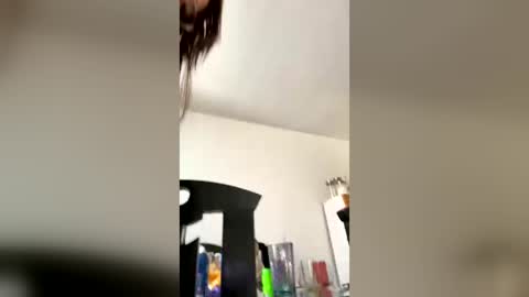 Melissa online show from July 14, 1:38 pm