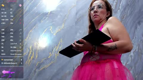 Lili  online show from April 10, 2:56 pm