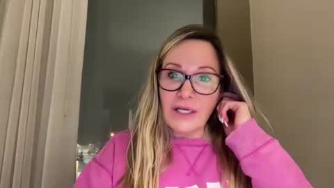 MIlf Goddess online show from December 14, 2:17 am