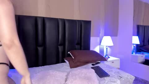 milf_meli online show from February 12, 5:36 pm
