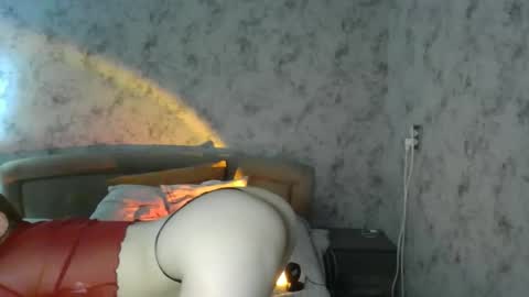 milissasii online show from October 29, 1:58 pm