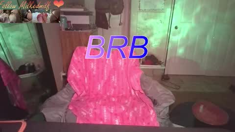 milkedmilf online show from November 20, 5:52 am