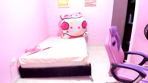 vale online show from October 24, 8:49 pm