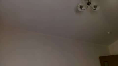 milky__way_ online show from November 8, 1:16 pm