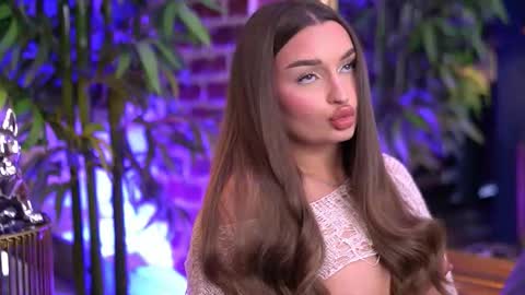 milla_serene online show from November 21, 8:05 am