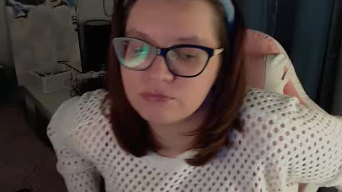 Milla online show from February 22, 7:59 pm