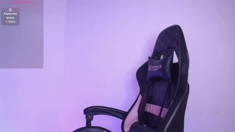 Millie Bobby online show from March 25, 6:11 pm