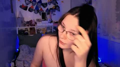 Millie online show from November 22, 2:09 pm