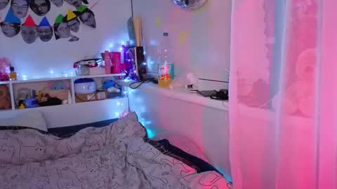 Millie online show from November 10, 5:13 am