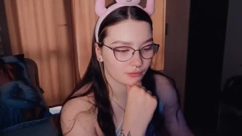 Millie online show from March 19, 11:25 am