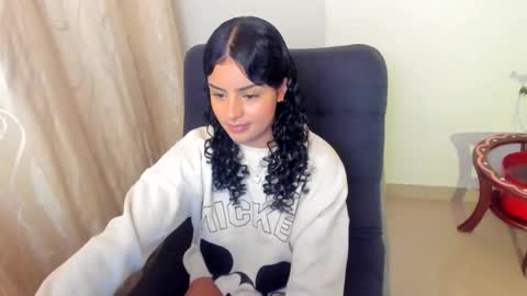 Mimii  online show from March 2, 1:05 am