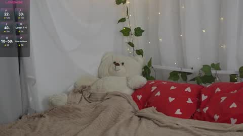  IRIS  online show from November 1, 2:43 pm