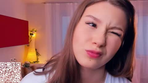 Mindi online show from October 26, 7:48 am