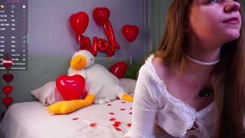 Mary online show from February 13, 1:40 am