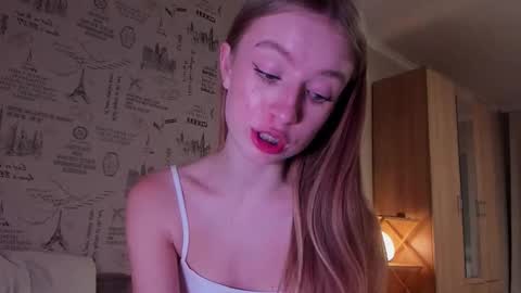 Amelia online show from November 17, 11:05 pm