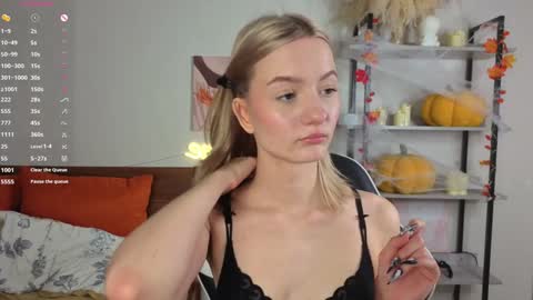 Julia is here 3 My favorite patterns 77123222351Try my private online show from November 24, 11:07 pm