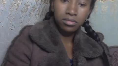 minouch211907 online show from July 16, 9:19 pm