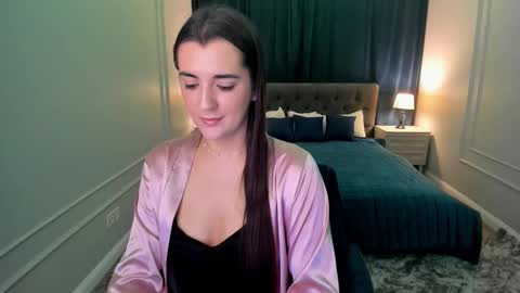 Jessi online show from October 7, 7:29 pm