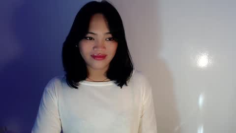 Snapshot of mira_luna222 chatting on February 14, 7:17 am Mira Bella online show from February 14, 7:17 am