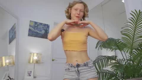 mira_marni online show from February 6, 11:35 am