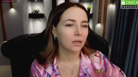 Mira online show from February 6, 1:16 am