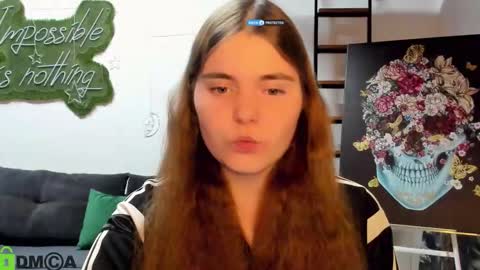 miraa_bloom online show from March 9, 2:53 pm